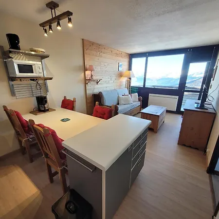 Confortable, Pied Des Pistes, Animaux Admis